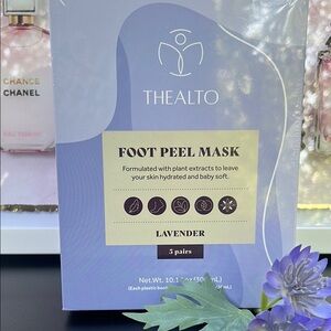 Thealto Lavender Foot Peel Mask (5pairs) NWT